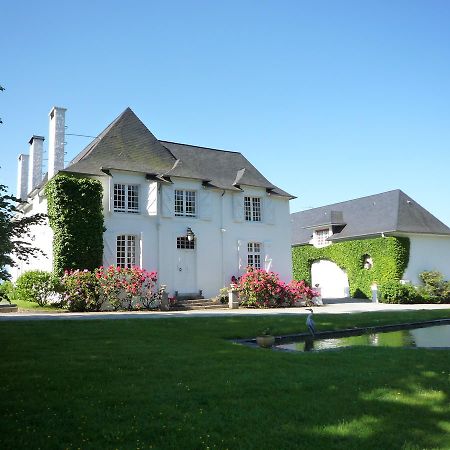 Clos Mirabel Manor - B&B Jurançon Exterior foto